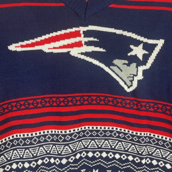 NFL New England Patriots v-neck long sleeve sweater men’s small pullover stretch - Picture 6 of 14
